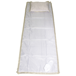 Комплект эконом (покрывало белое, подушка, тапочки)